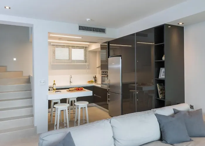 Selina Villa Nikiana